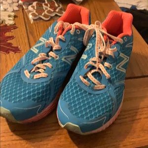 New balance running shoes